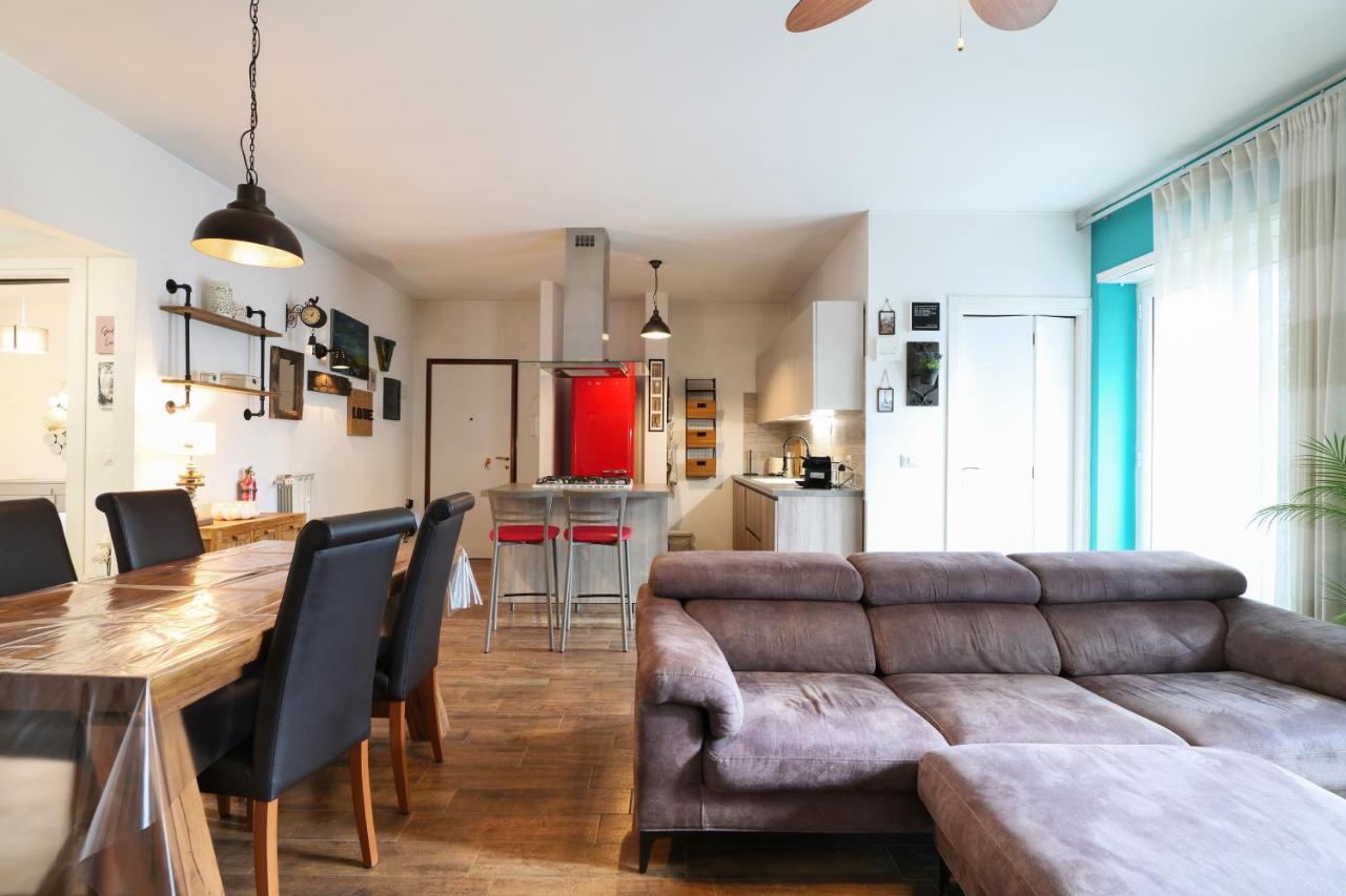 Mila Apartments Battista Milan Luaran gambar