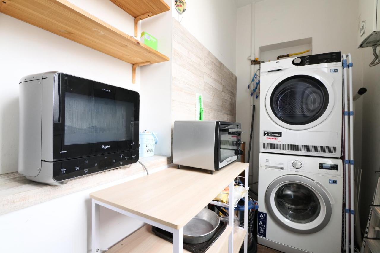 Mila Apartments Battista Milan Luaran gambar
